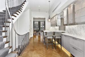 Upper East Side Carriage House